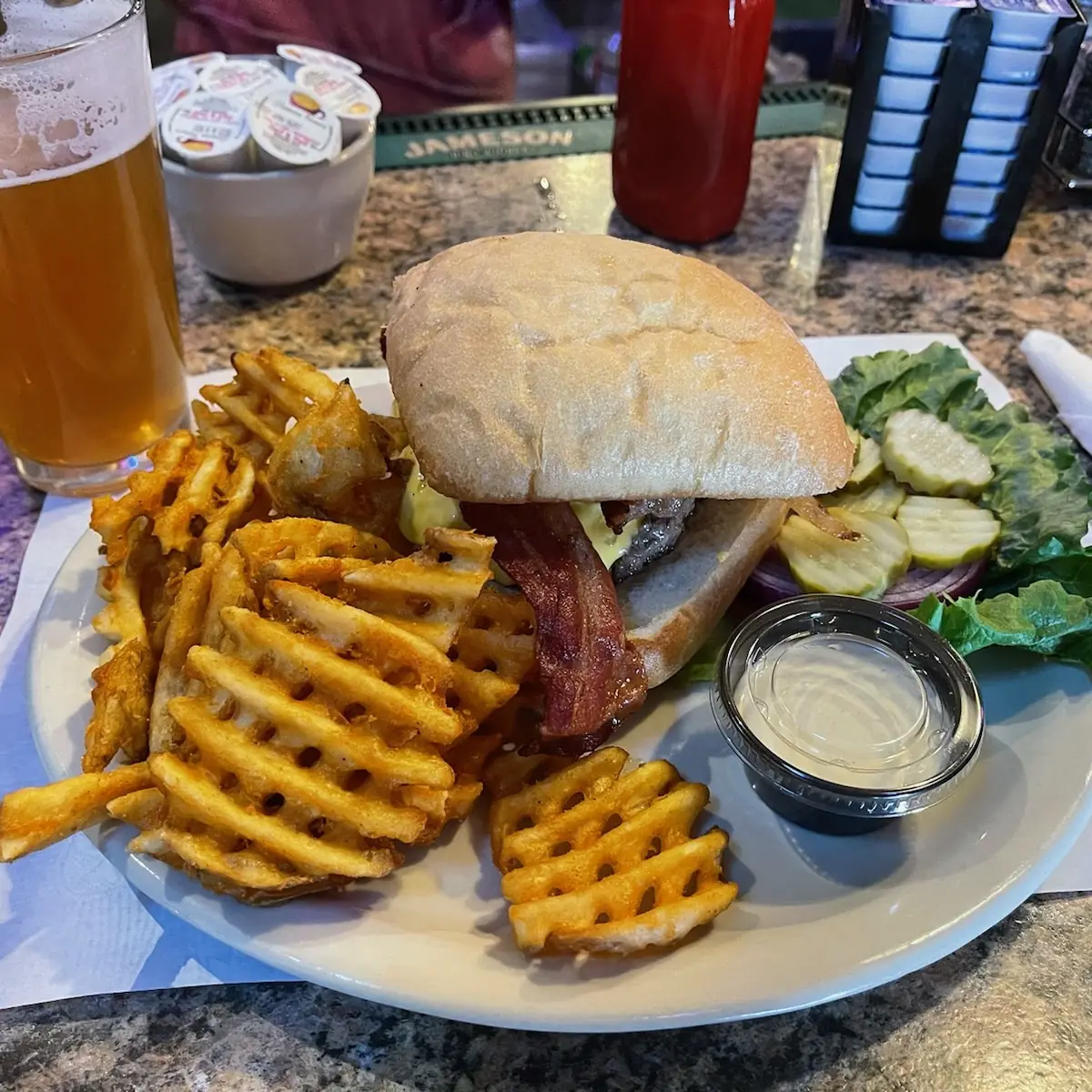 1 2lb Bacon Cheeseburger