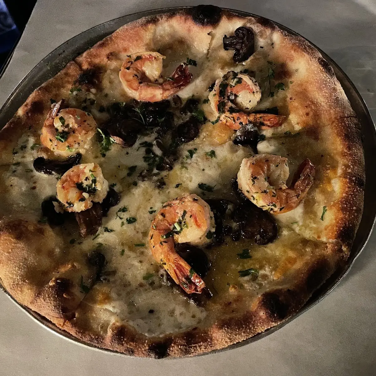 Pizza Aglio-olio Scampi