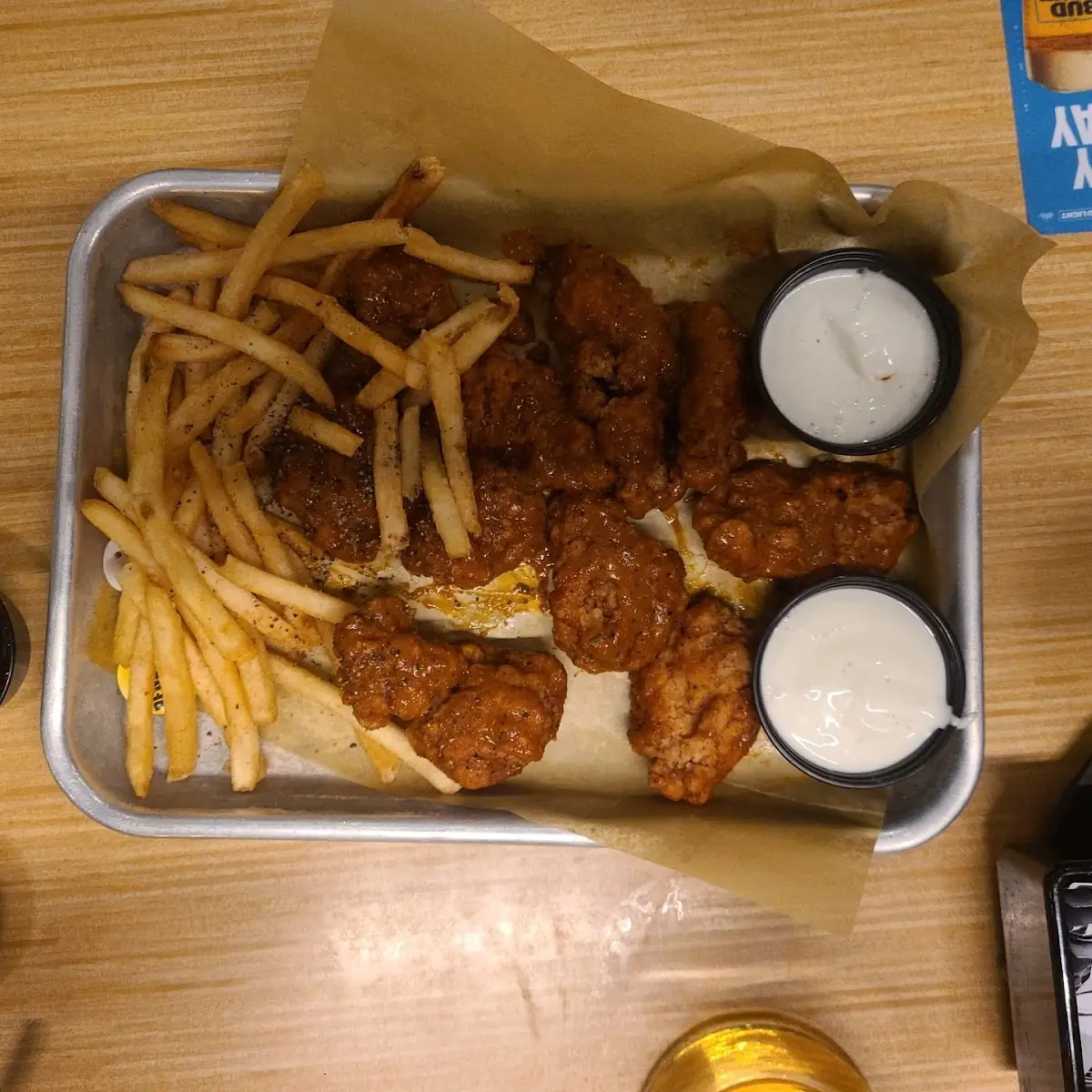 Buffalo Wings and Fries