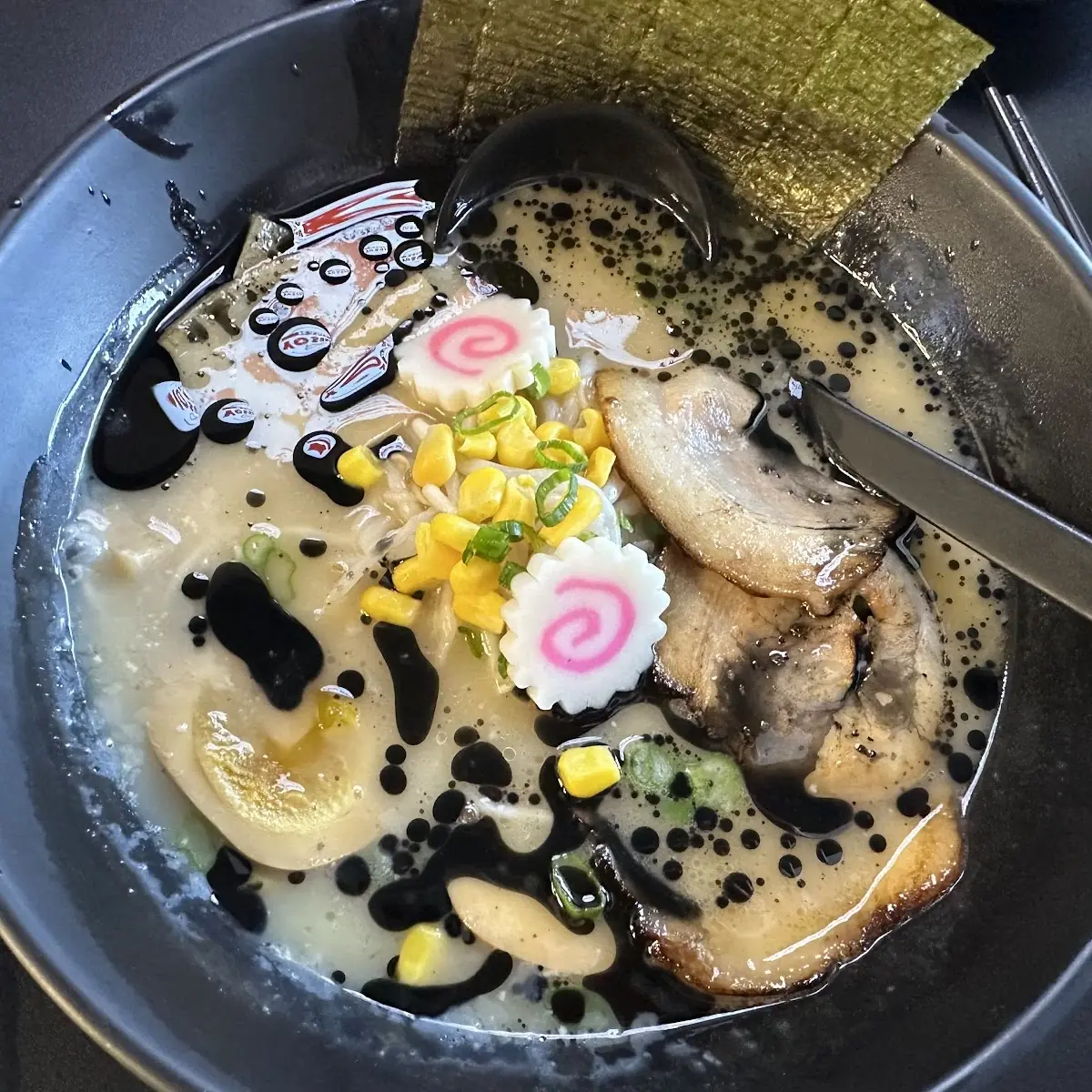 Tonkotsu Black Garlic Ramen