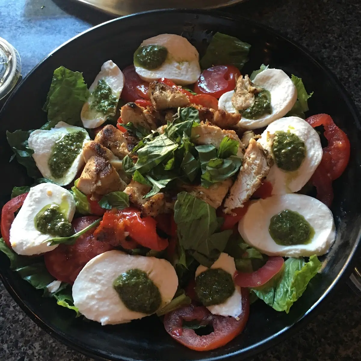 Caprese Salad with Chicken