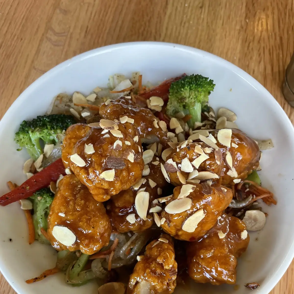 Orange Chicken with Onions and Almonds