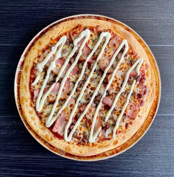 Highlights, Topped Pizza