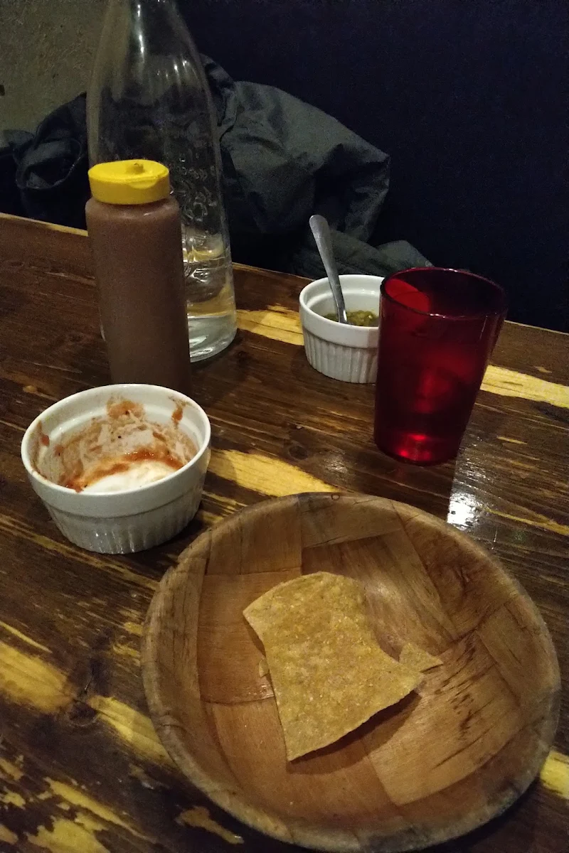 Salsa and Chips, Bella Jacks