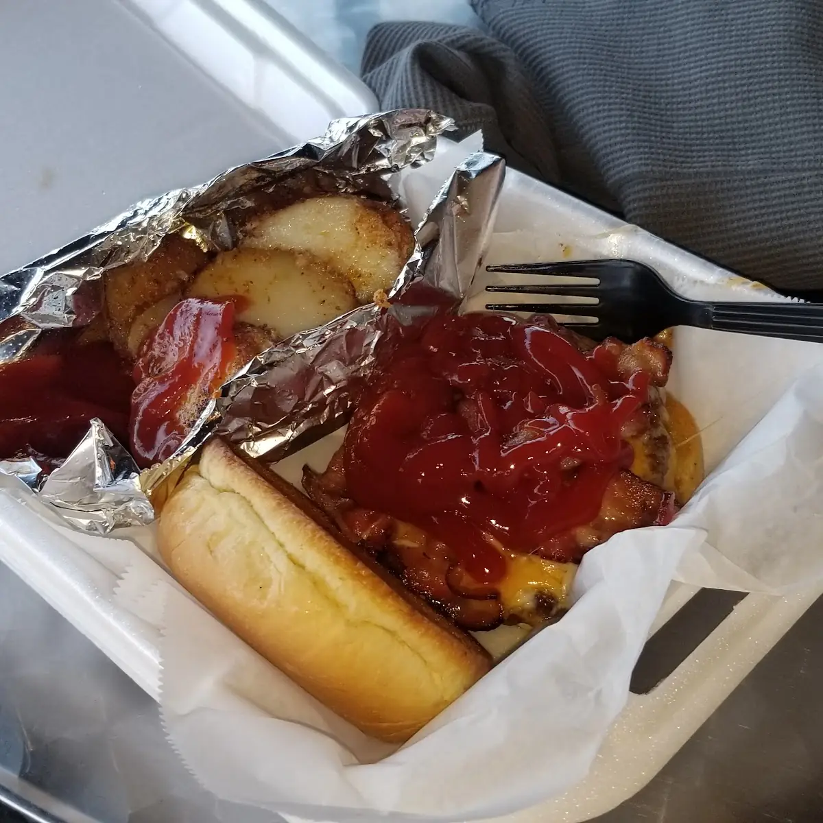 Sidestreet Double Bacon Cheeseburger