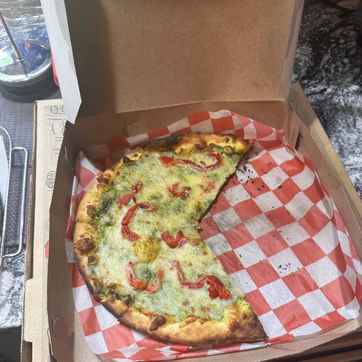 Personal Pizza w Red Peppers