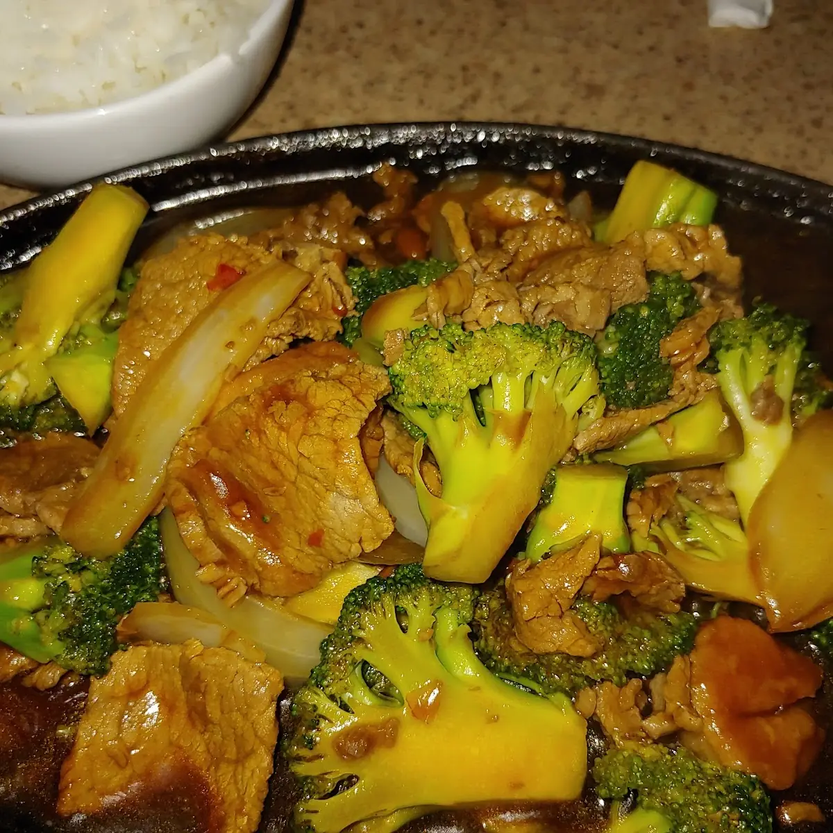 C-23 Broccoli with Garlic Sauce