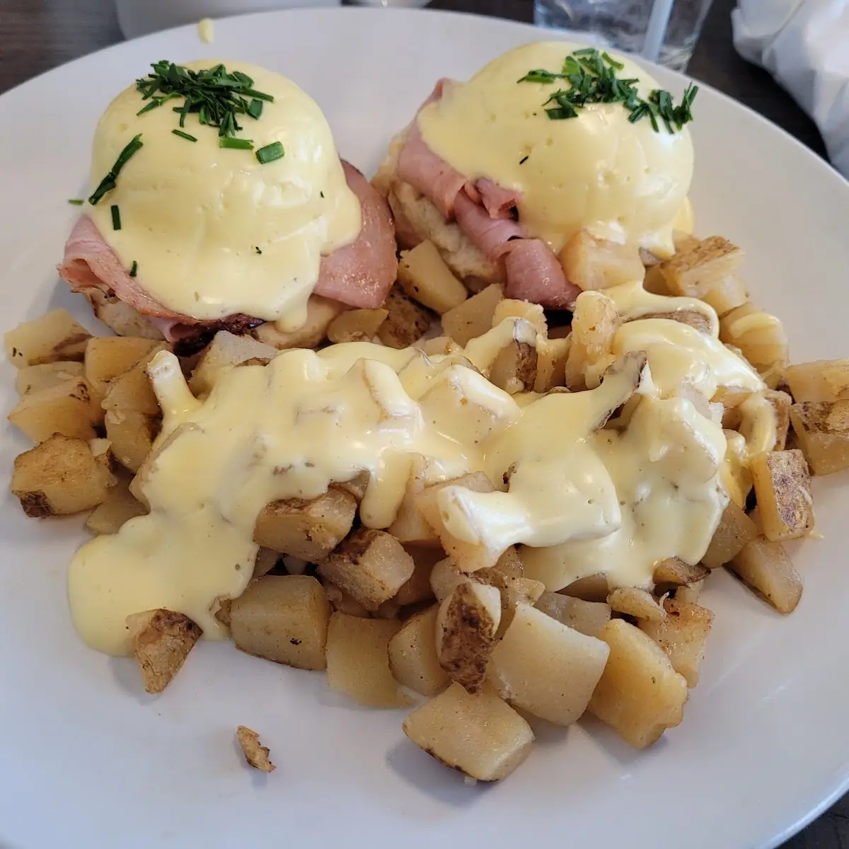 Classic Eggs Benedict