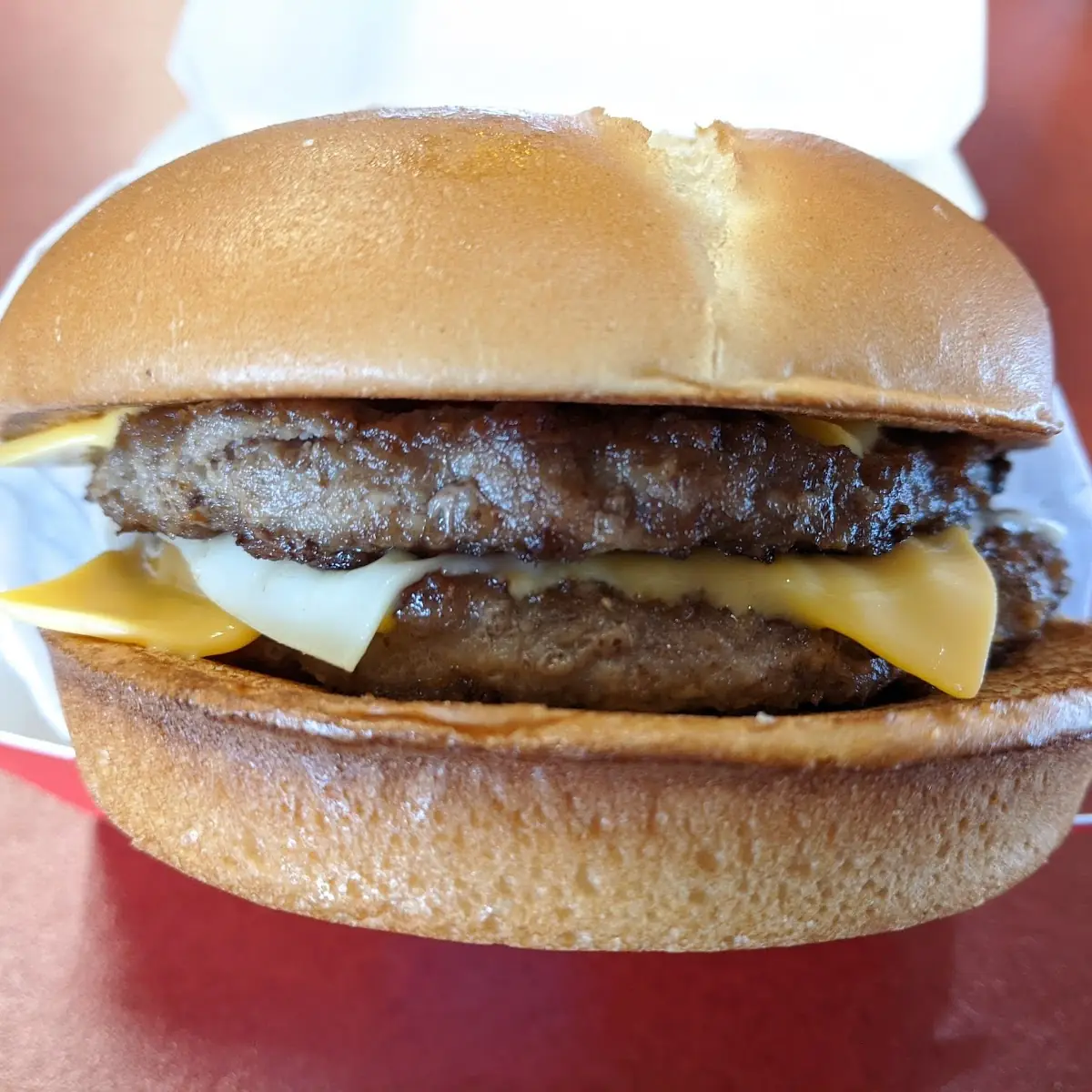 Jumbo Jack Cheeseburger