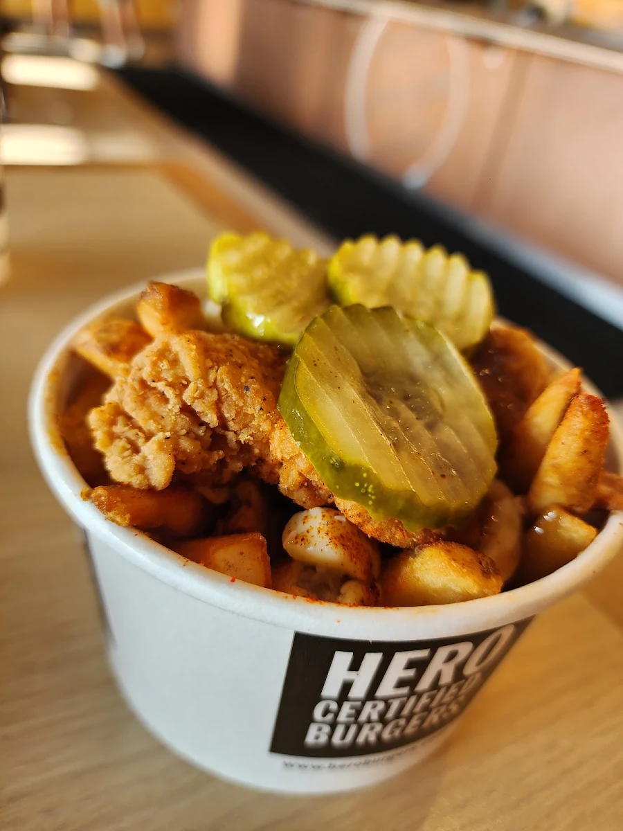 Nashville Hot Chicken Poutine
