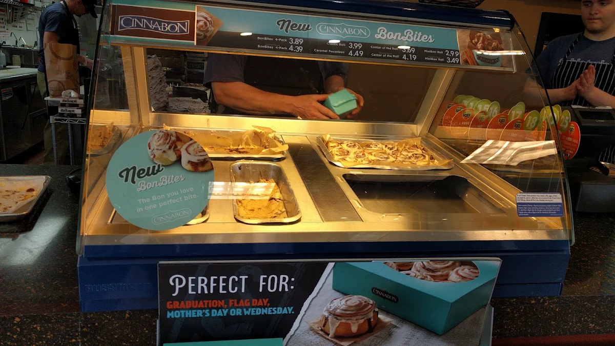Cinnabon Cinnamon Rolls