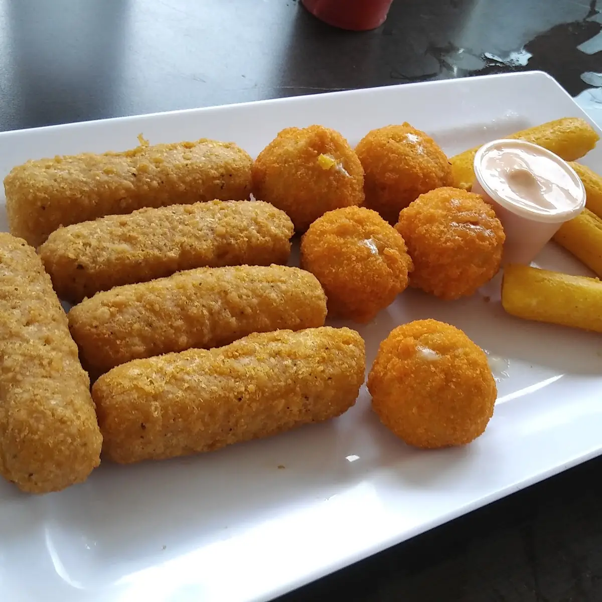 Mozarella Sticks Cordón Blue Y Sorullitos