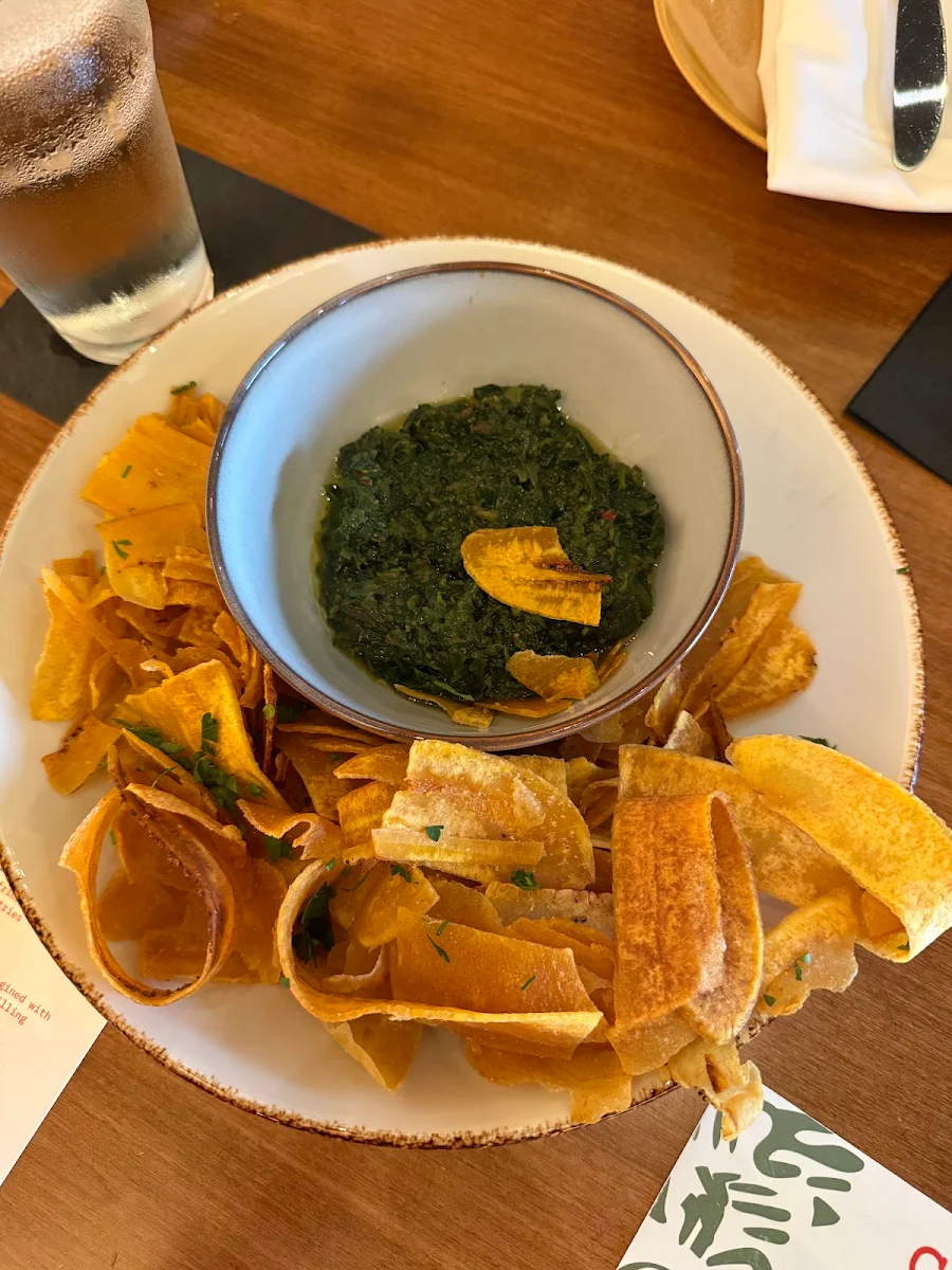 Plantain Chips with Spinach Dip