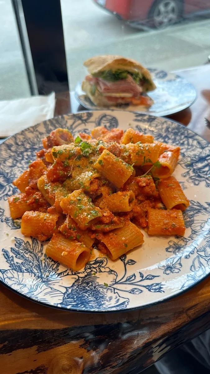 3 Rigatoni
