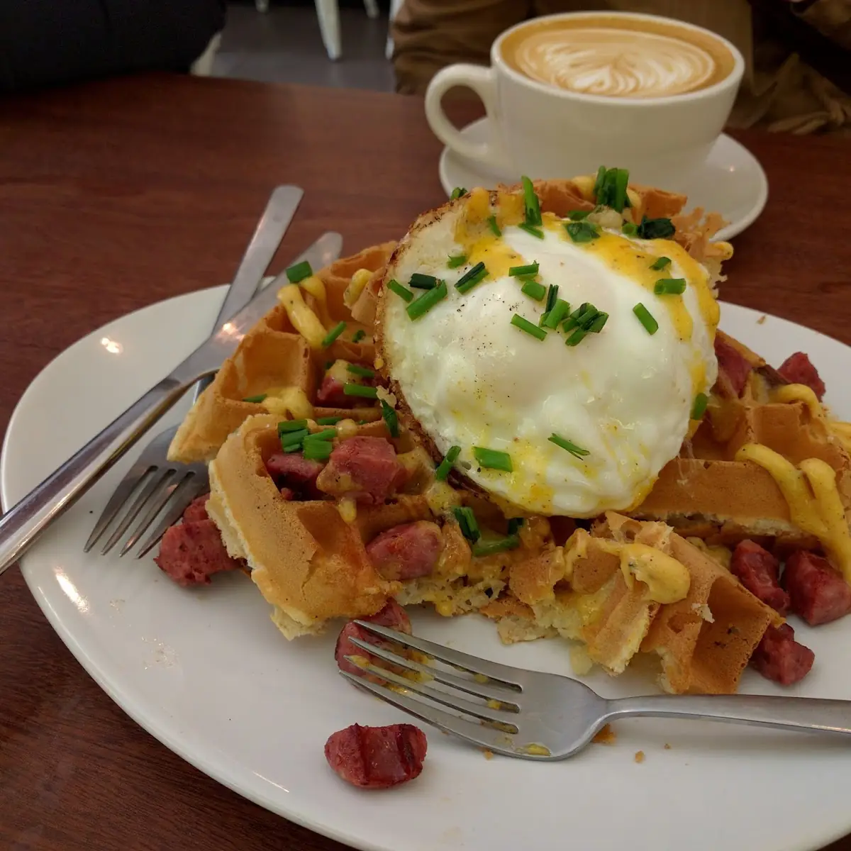 Scrambled Eggs Hot Pastrami