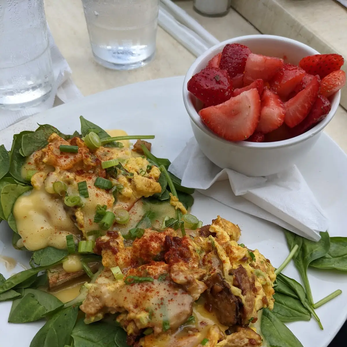 Vegan Eggs Benedict