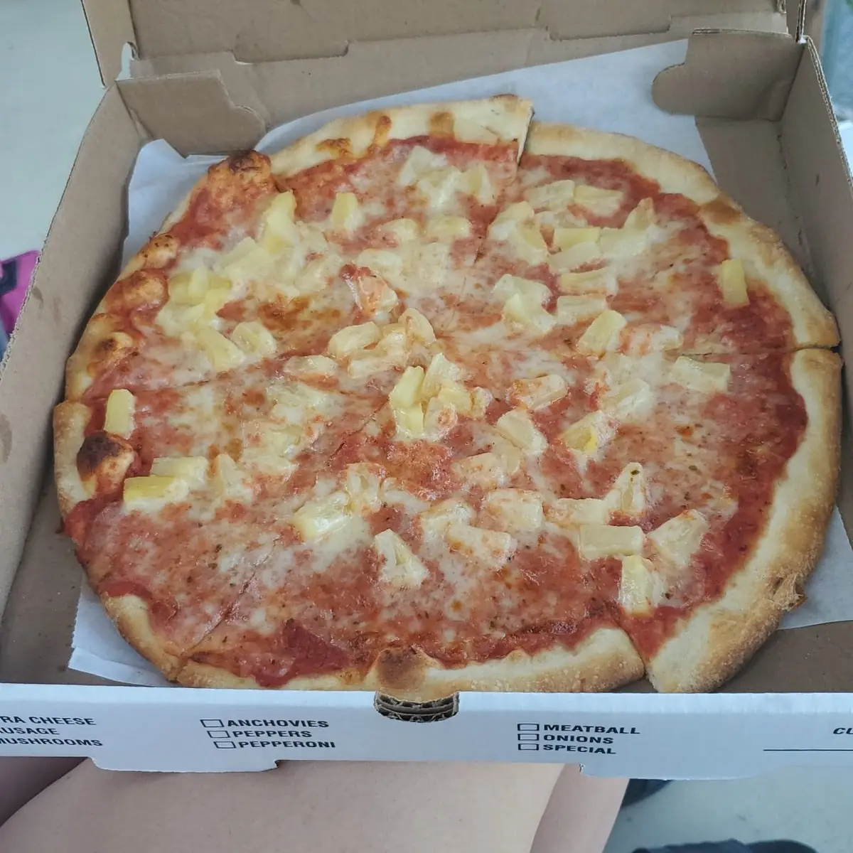 Hawaiian Pizza