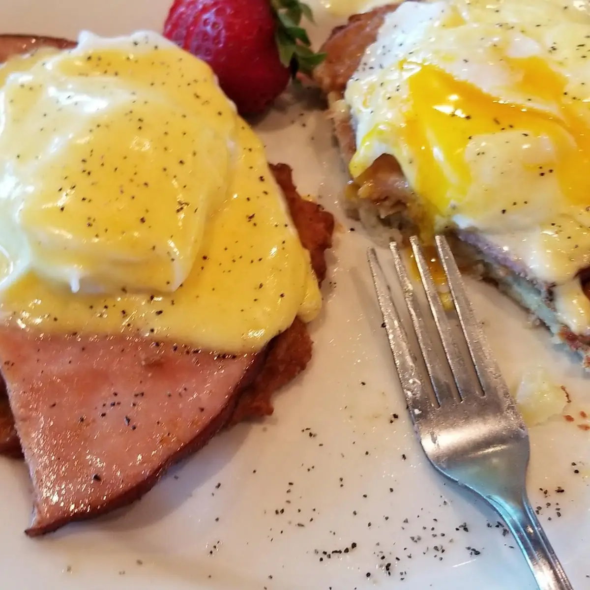 Eggs Benedict