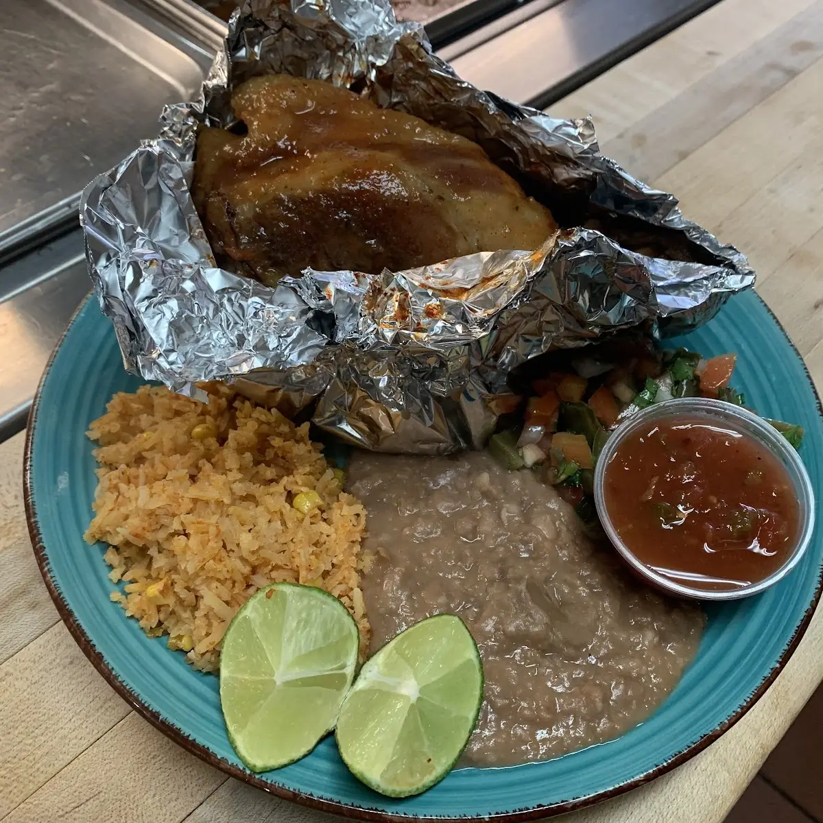 Chamorro De Cerdo Marinado Marinated Pork Shank