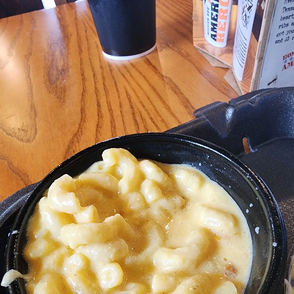 Maggies Mac-N-Cheese