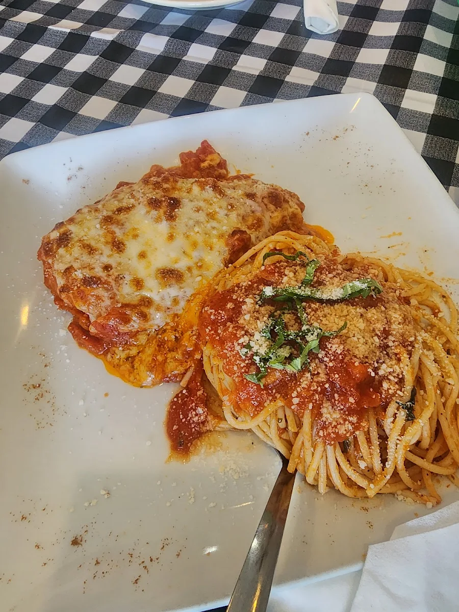 Lunch Chicken Parmesan