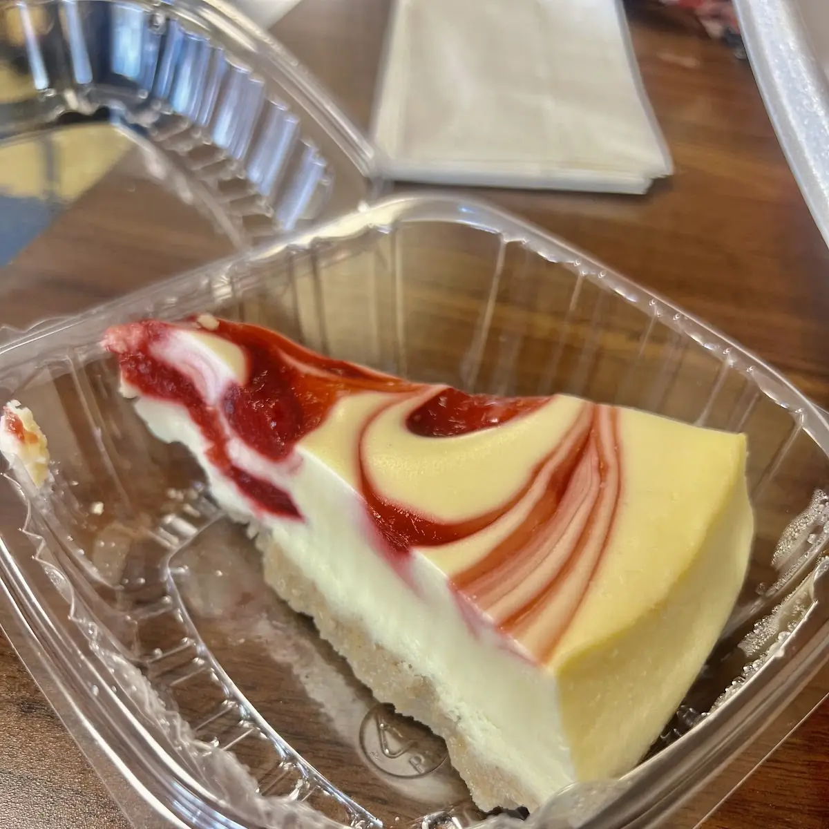 Strawberry Swirl Cheese Cake