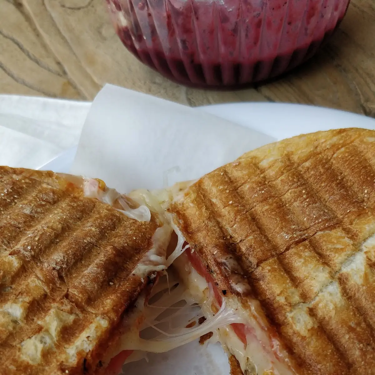 Grilled Cheese with Tomato and Onion