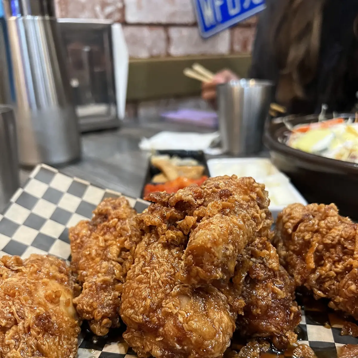 3 Wings
