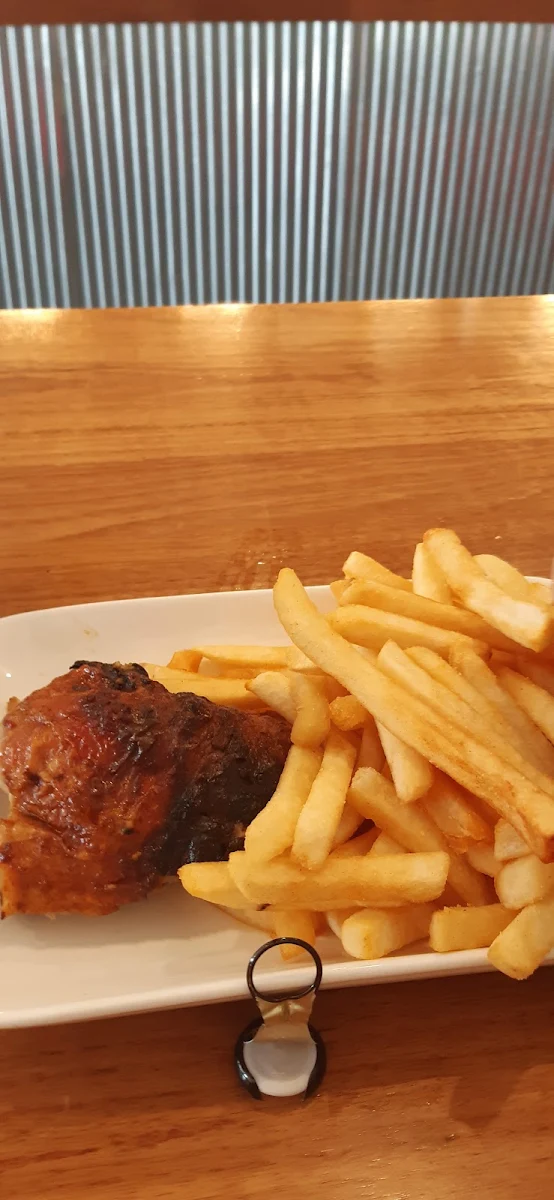 Quater Chicken and Chips, Melbourne Charcoal Chicken