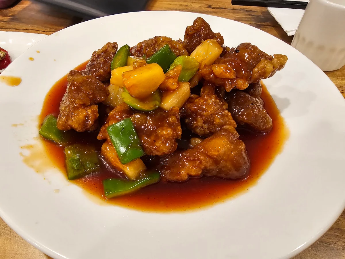 Sweet 'and' Sour Pork with Pineapple, 川王府 Chuan Palace Chinese Restaurant