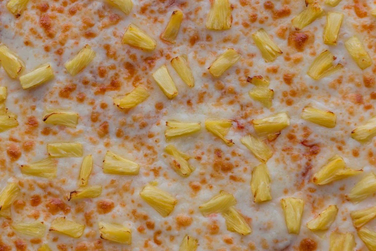 Highlights, Pizza Hotline