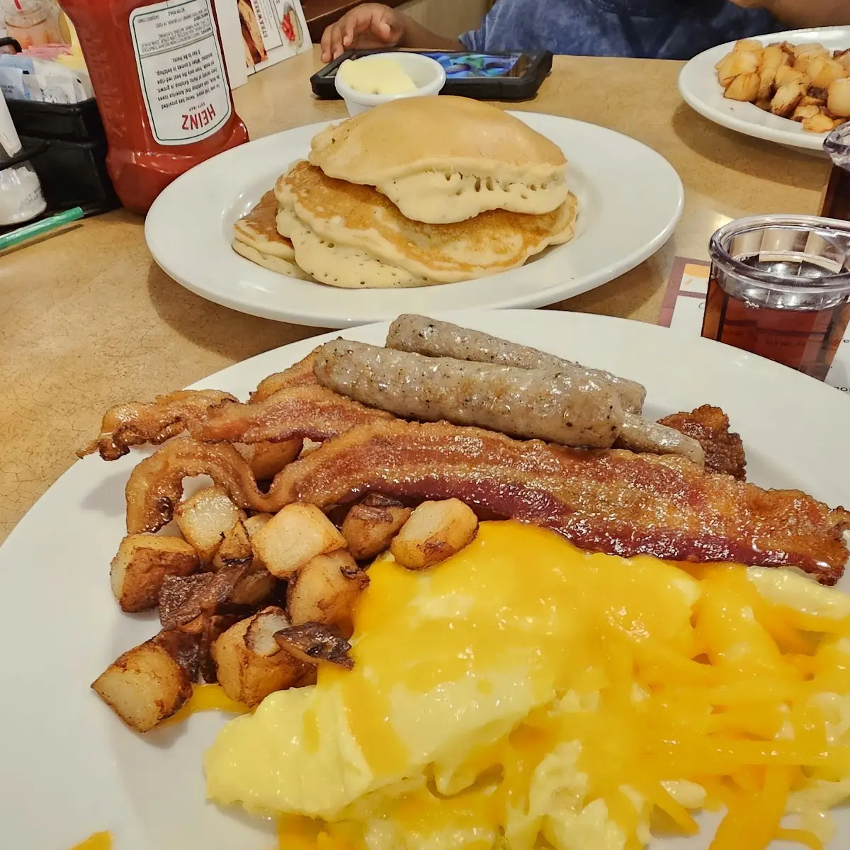 Scrambled Eggs w Cheese Potatoes Sasuage