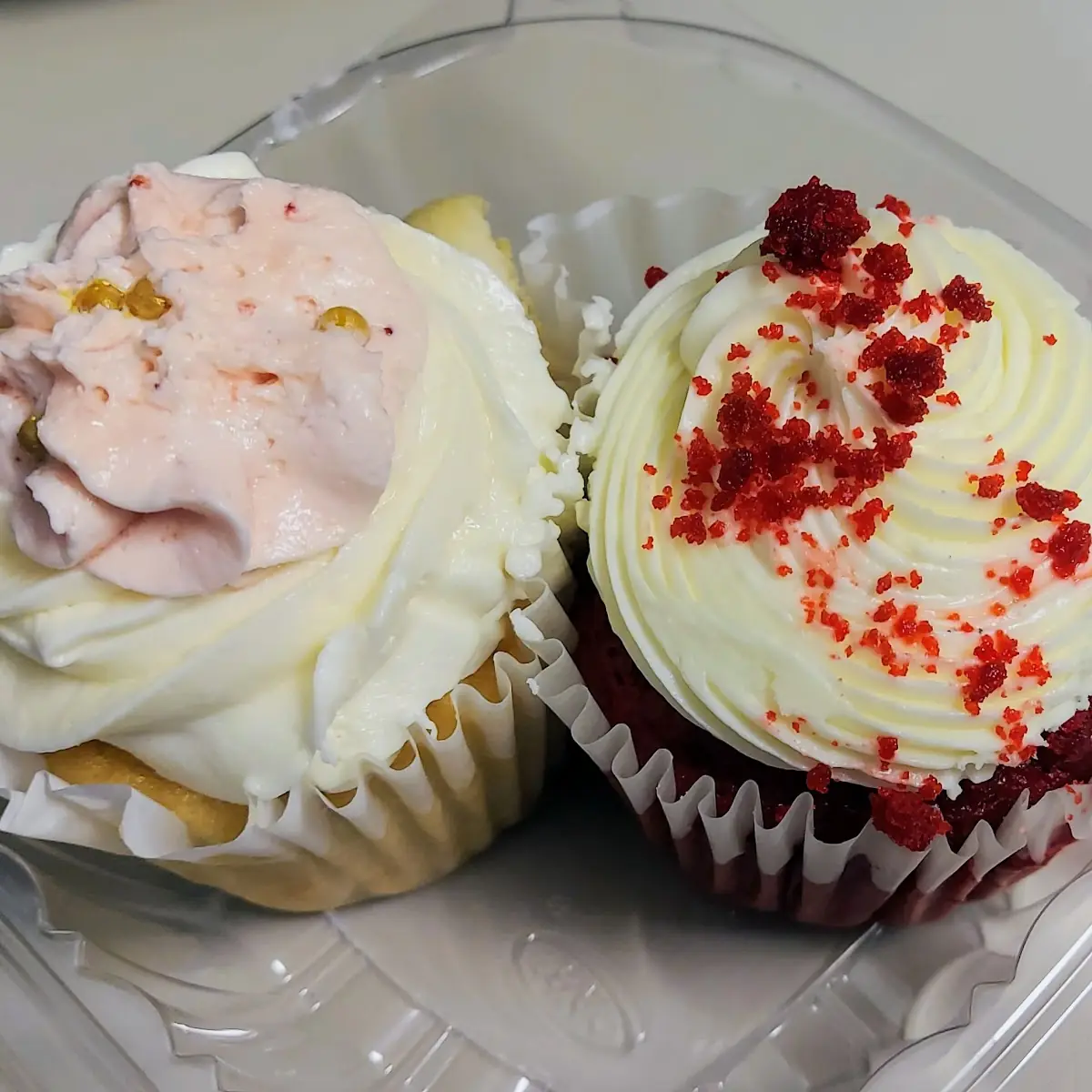 Wedding Cake and Red Velvet
