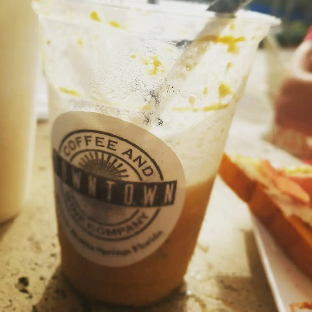 Iced Caramel Macchiato