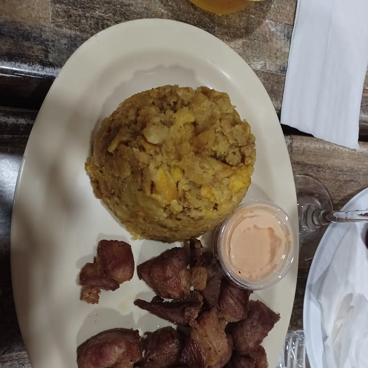 Mofongo Con Carne Frita