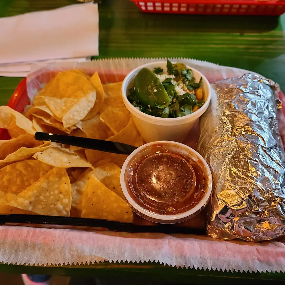 Extra Chips & Salsa