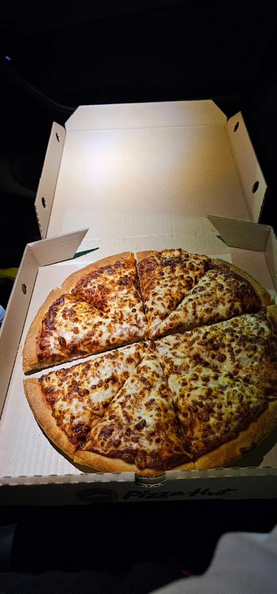 Highlights, Pizza Hut