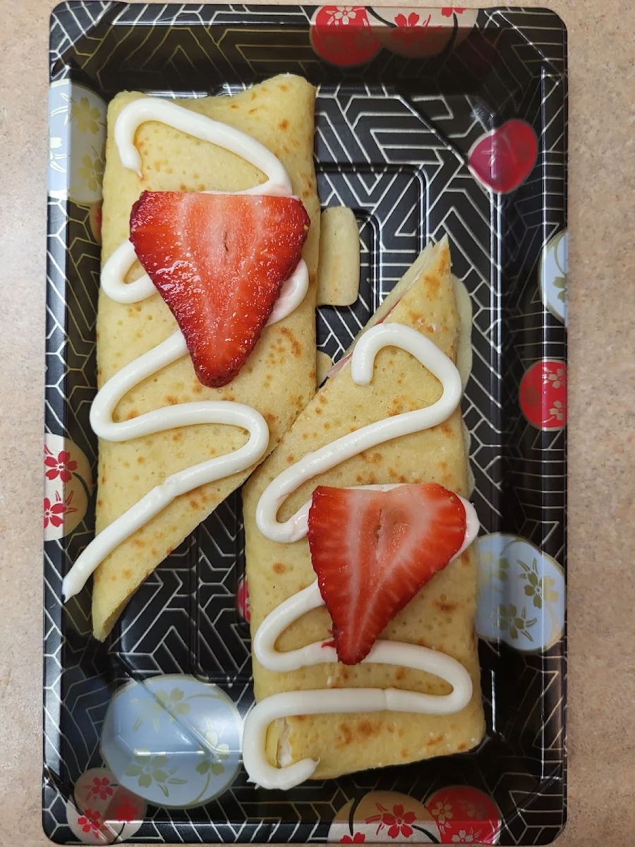 Crepe Nut Cheese Cake