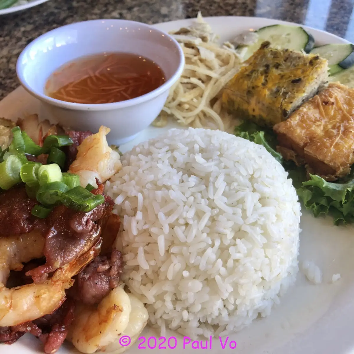 Com DAC Biet Combo Rice Plate