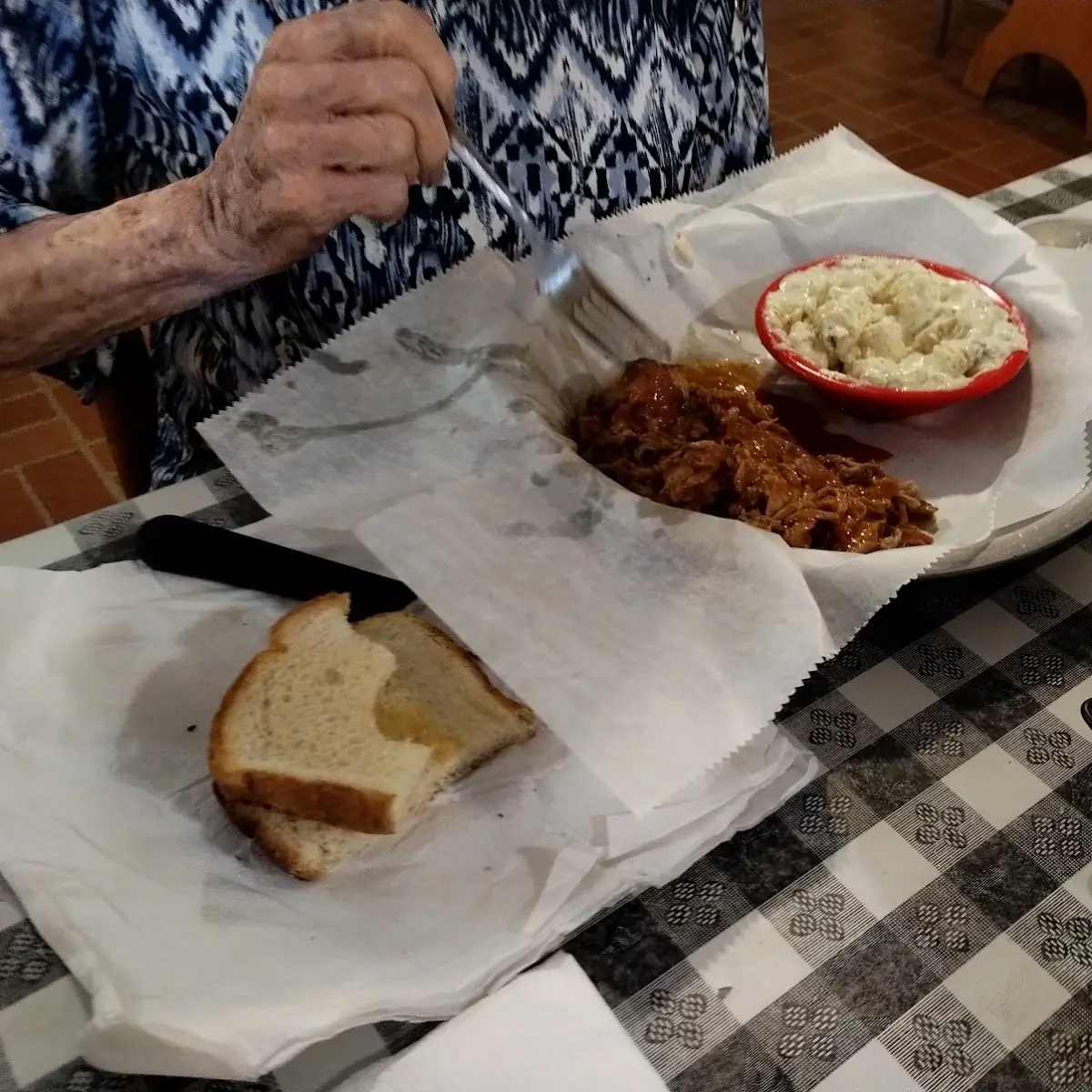 Sliced Pork on Garlic Bread Slaw