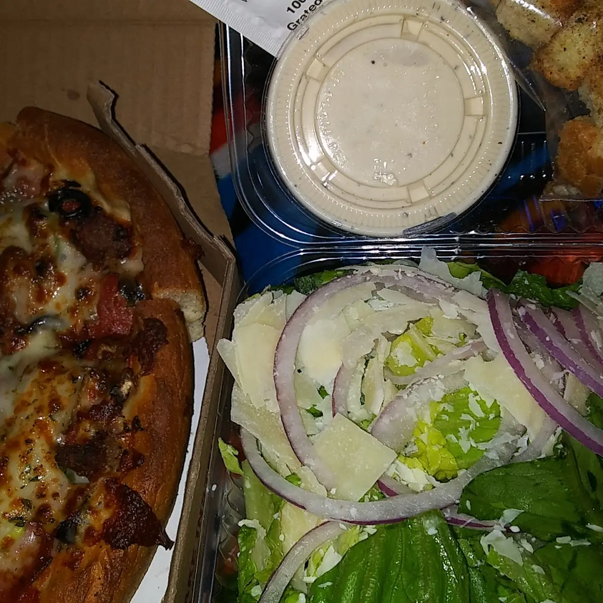 Deluxe Pizza