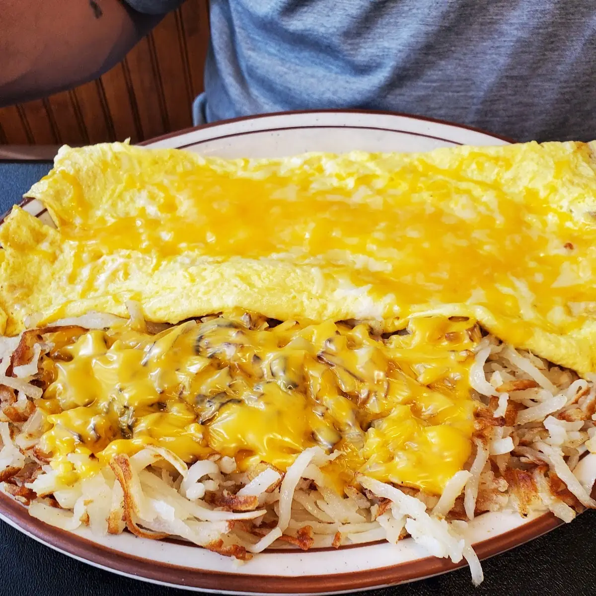 Han & Cheese Omelette