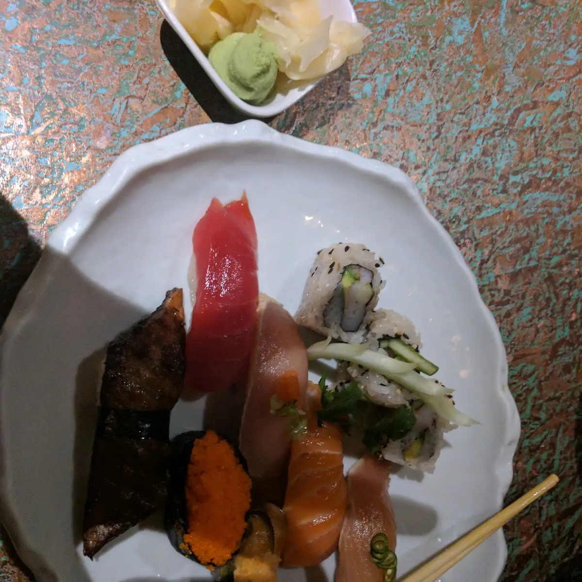 Sushi & Sashimi Combo