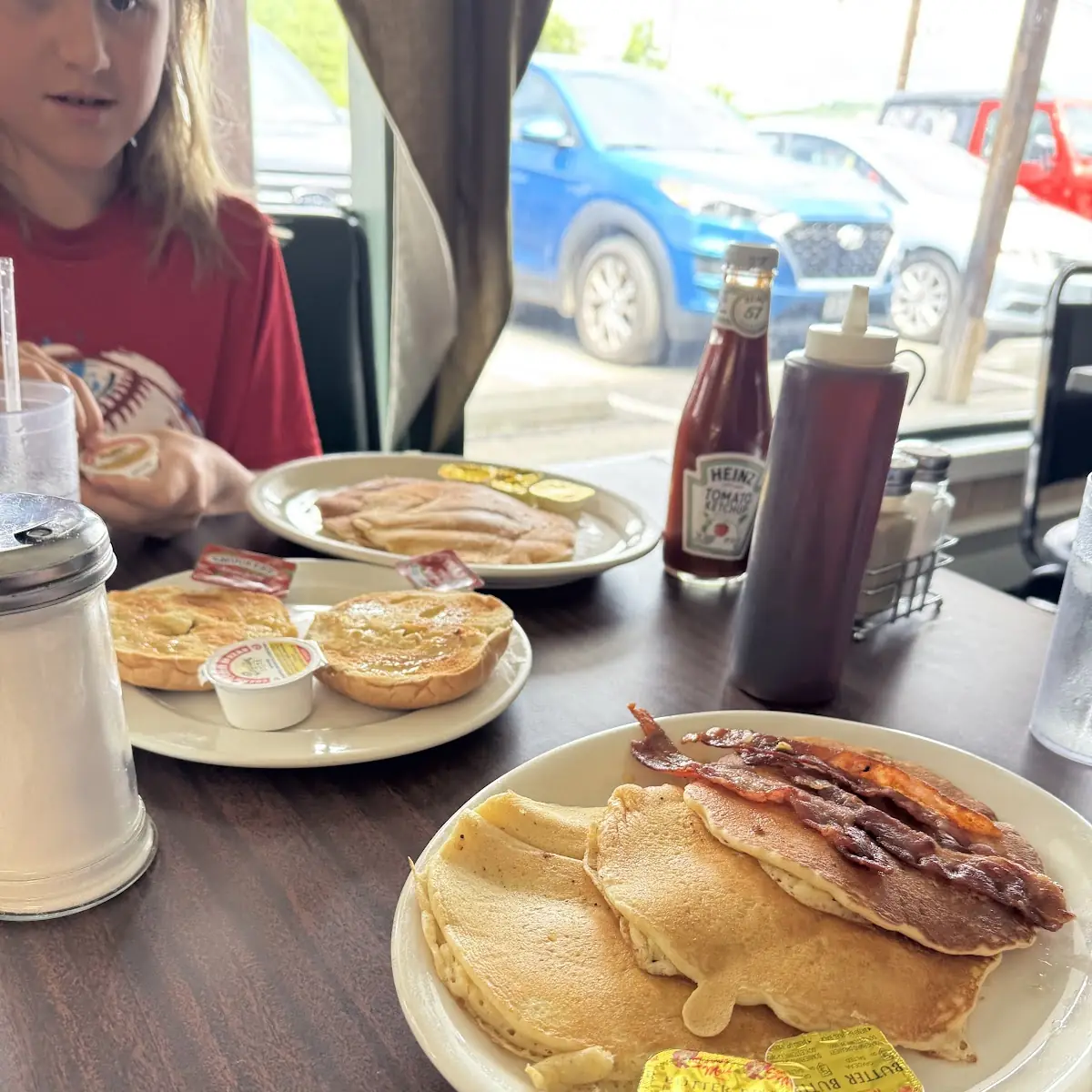 Fluffy Pancakes and Crispy Bacon
