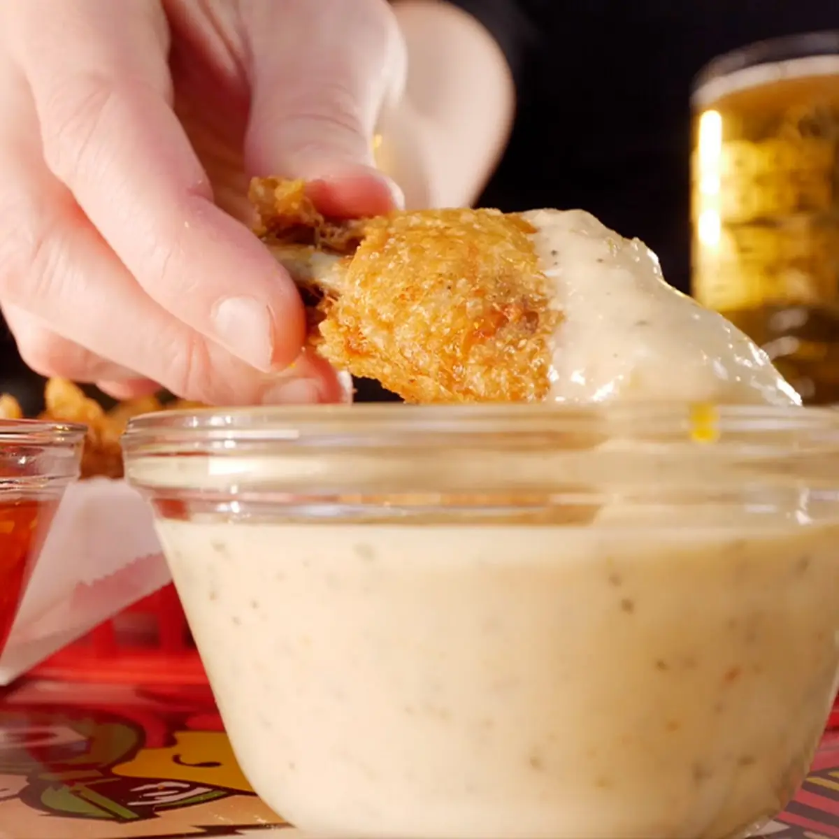 Beer Cheese Dipping Sauce
