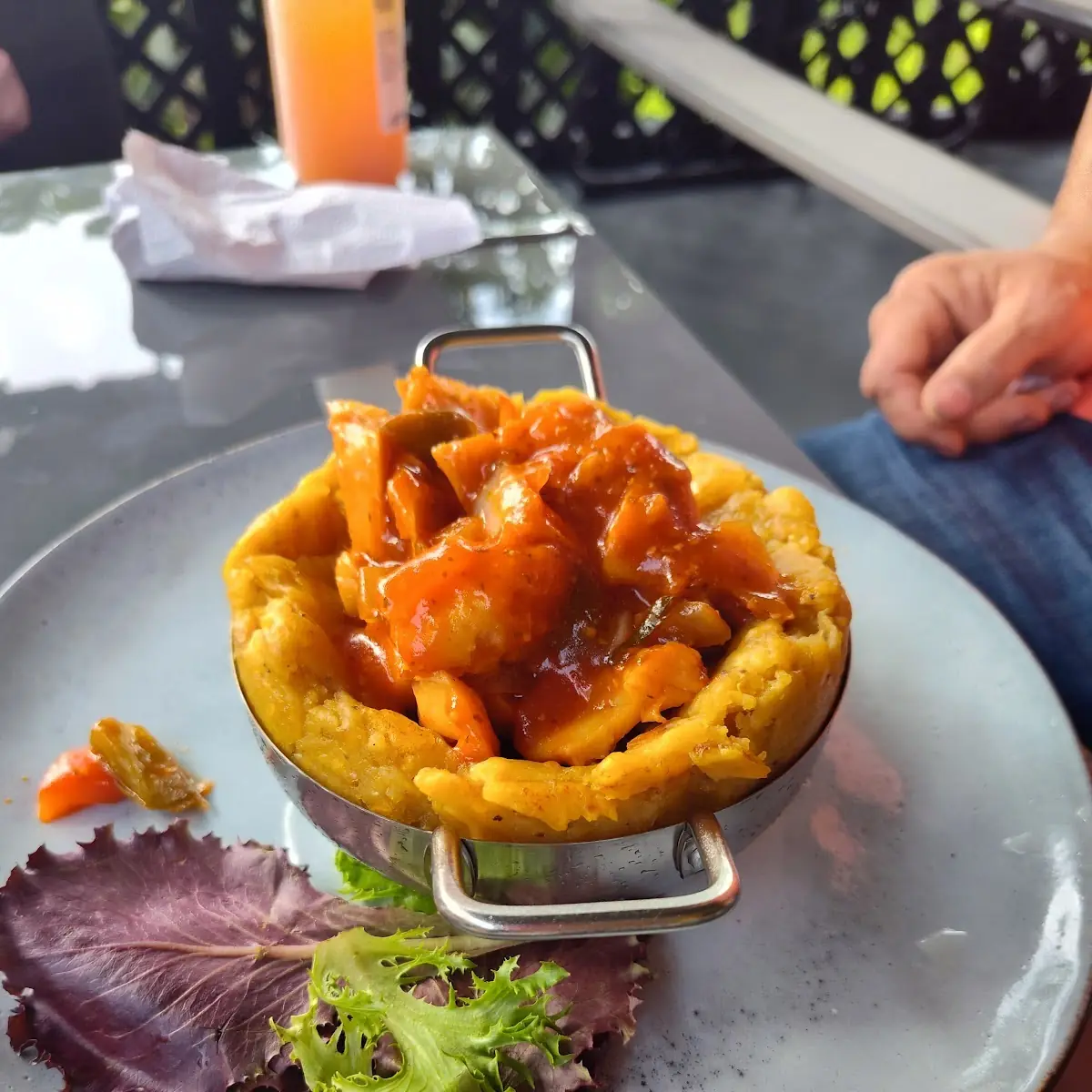 Mofongo Relleno de Carucho