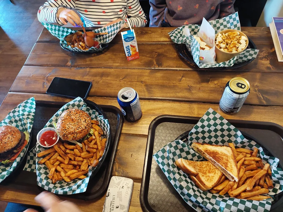 Burger Ultime Big Ram Mini Pogo Grilled Cheese Philly
