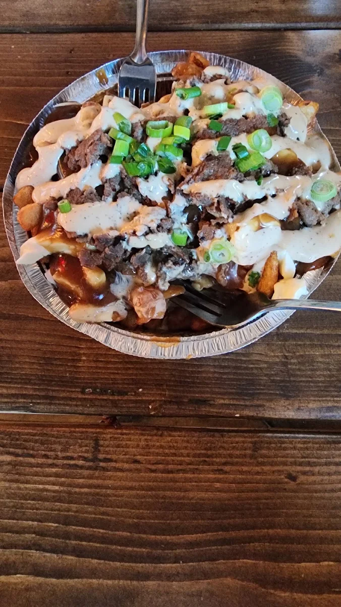 Poutine Thai