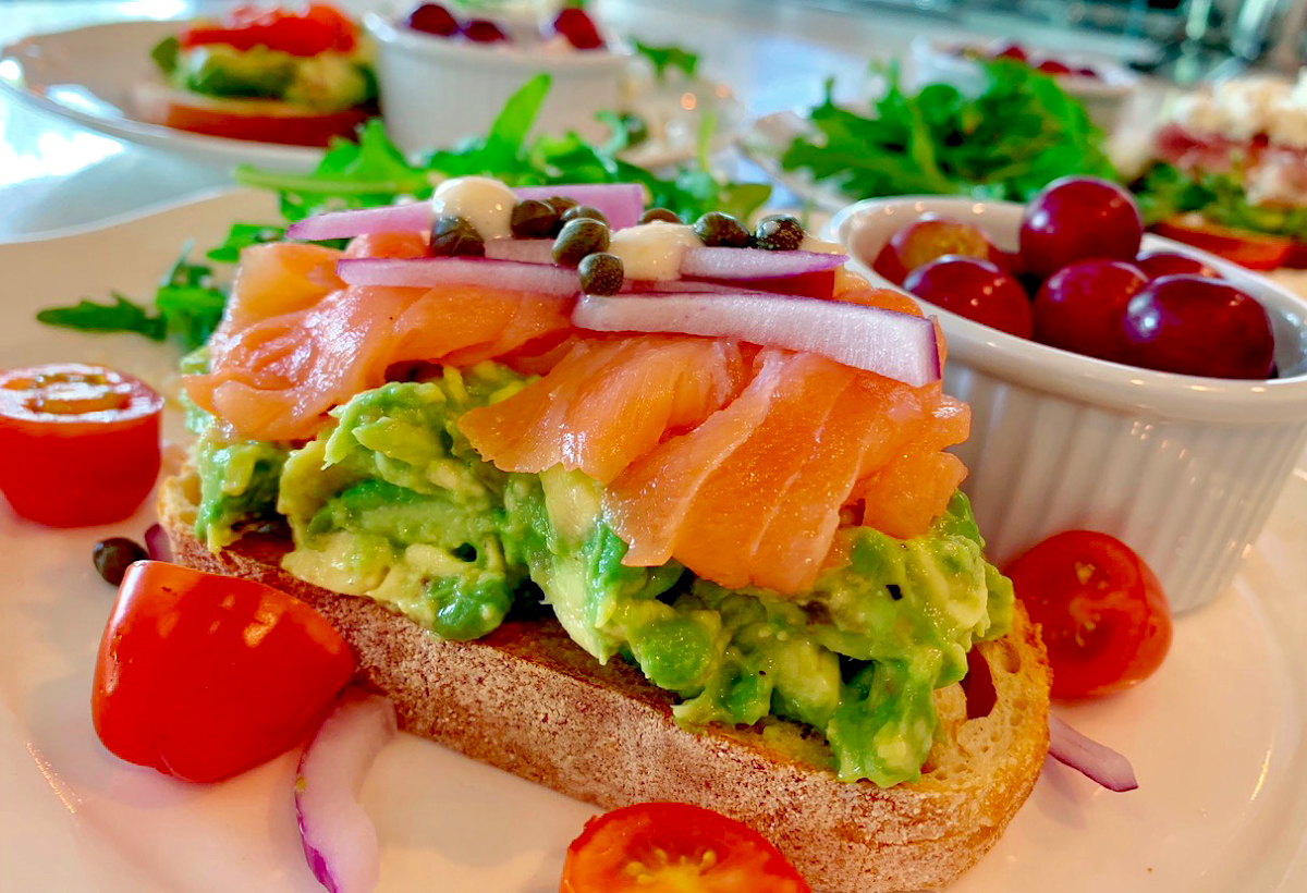 Avocado Toast w Lox
