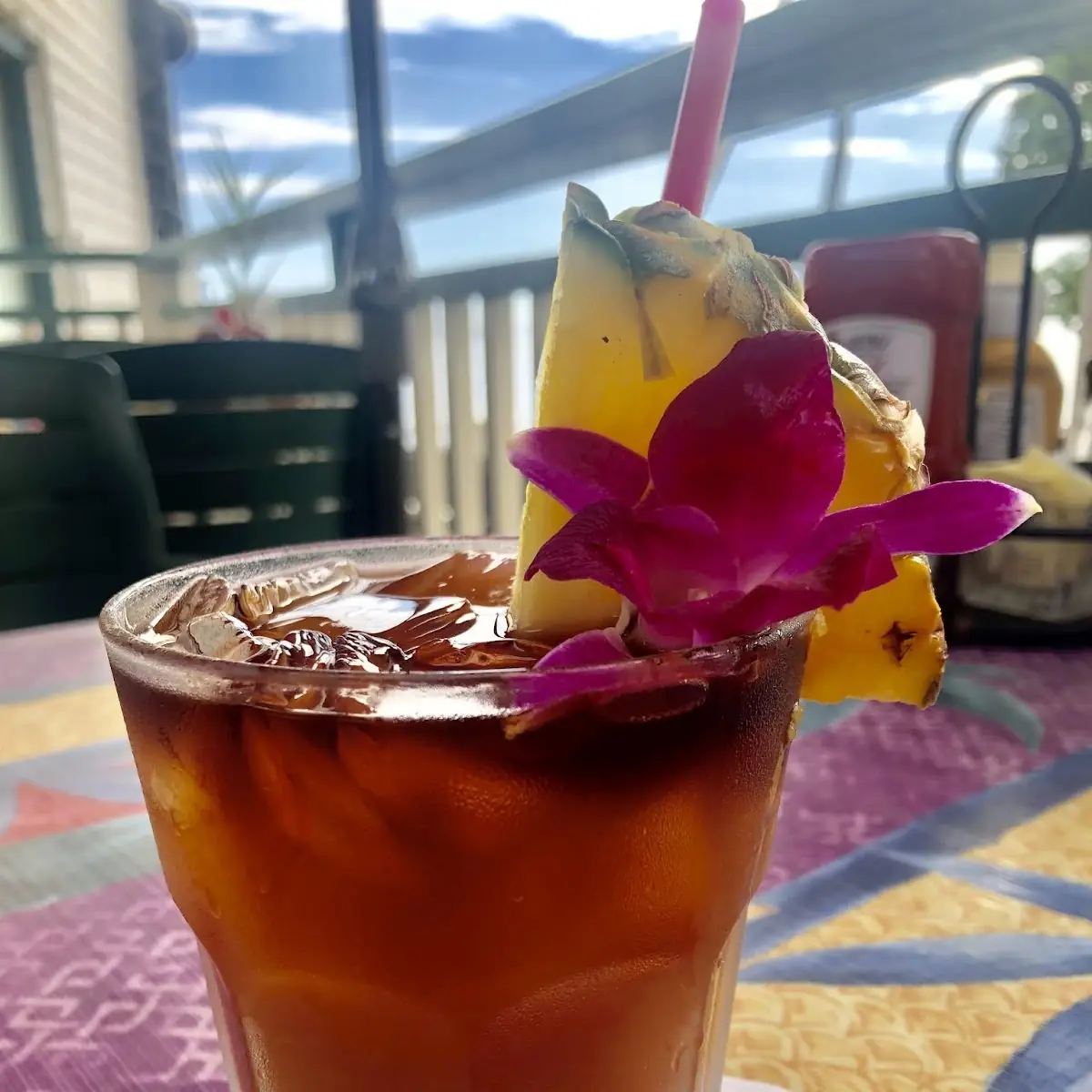 Happy Hour Mai Tai
